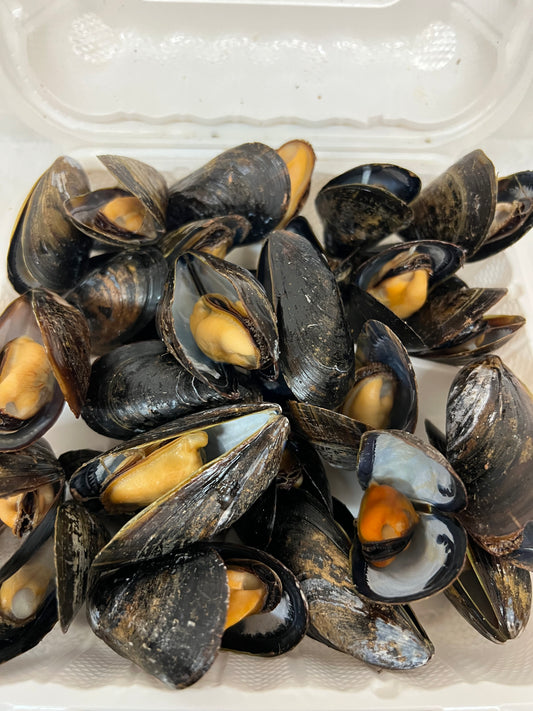 29. Mussels (1 lb)